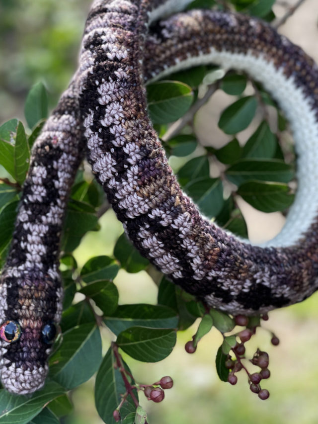 Betty the Ball Python - Critter-iffic Crochet